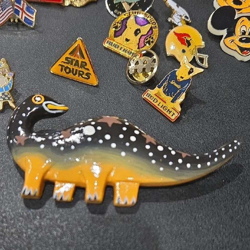 Colorful Kids Pin Set